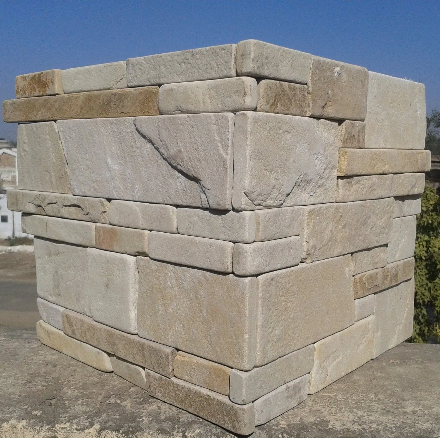 Ledge Stone Cladding - Ledge Stone carved in natural stone, JJM Stone Art UAE