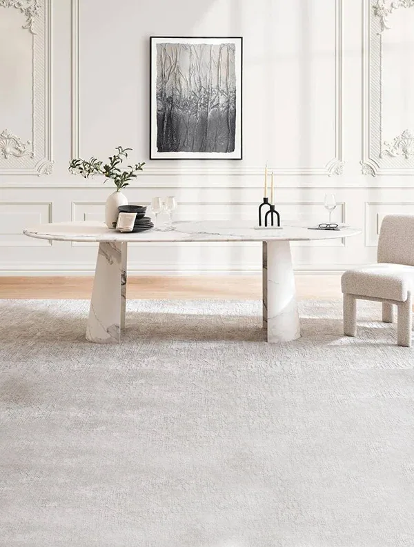 Lunaro Dining Table view 3