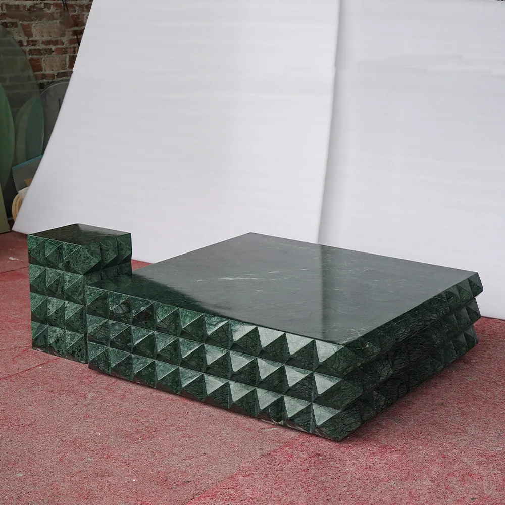 Monolith Qube Table view 3